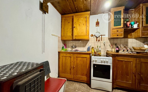 MAĎARSKO - SZÁSZFA VÝBORNÁ OBEC V POHRANIČÍ TOP LOKALITA.