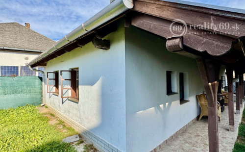 MAĎARSKO - SZÁSZFA VÝBORNÁ OBEC V POHRANIČÍ TOP LOKALITA.