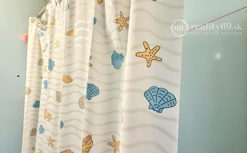 TERASA - KEŽMARSKÁ PRAŽSKÝ 3 IZBOVÝ BYT 68 M2, VÝBORNÝ STAV, VYHĽADÁVANÁ LOKALITA.