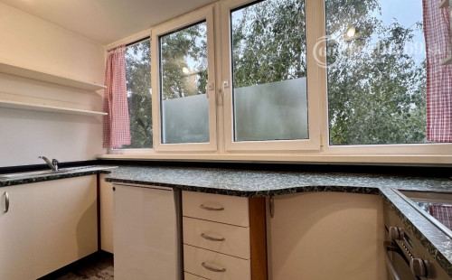 ROSNÁ - PEKNÝ 1,5  IZBOVÝ BYT PO REKONŠTRUKCII - ZARIADENÝ.