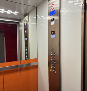 ROSNÁ - PEKNÝ 1,5  IZBOVÝ BYT PO REKONŠTRUKCII - ZARIADENÝ.