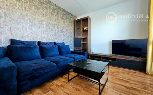 TERASA - TRIEDA SNP PRI GALÉRII - 1 IZBOVÝ ZARIADENÝ BYT VÝBORNÁ LOKALITA