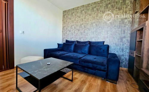 TERASA - TRIEDA SNP PRI GALÉRII - 1 IZBOVÝ ZARIADENÝ BYT VÝBORNÁ LOKALITA