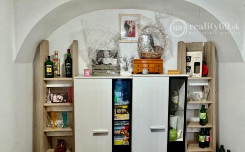 MAĎARSKO - SZÁSZFA VÝBORNÁ OBEC V POHRANIČÍ TOP LOKALITA.