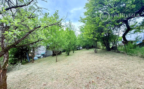 VYŠNÉ OPÁTSKE - SUPER CENA ZÁHRADA  VČELÁRSKA PASEKA