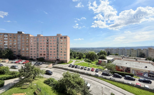 FURČA - KPT. JAROŠA PEKNÝ 2 IZBOVÝ BYT 58 M2, LODŽIA, PO REKONŠTRUKCII ZARIADENÝ.