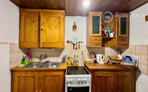 MAĎARSKO - SZÁSZFA VÝBORNÁ OBEC V POHRANIČÍ TOP LOKALITA.