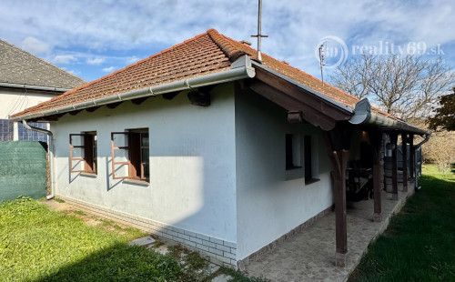 MAĎARSKO - SZÁSZFA VÝBORNÁ OBEC V POHRANIČÍ TOP LOKALITA.