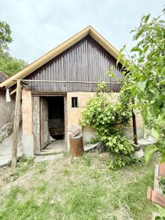 MAĎARSKO - SAJÓKERSZTÚR 2 X VINNÁ PIVNICA 50M2.