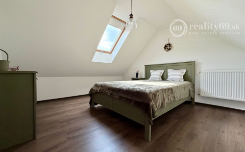 MAĎARSKO - TORNASZENTANDRÁS LUXUSNÁ CHALUPA PO REKONŠTRUKCII.