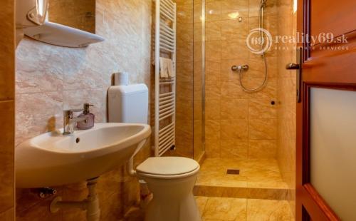 MAĎARSKO - MESZES TOP PENZIÓN BLÍZKO JAZERA, VÝBORNÁ INVESTÍCIA.