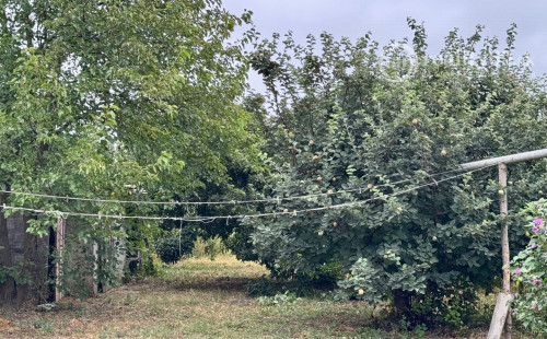 MAĎARSKO - FORRÓ / ENCS - ABÚJDEVECSER  - 3 IZBOVÝ DOM IHNEĎ OBÝVATEĽNÝ