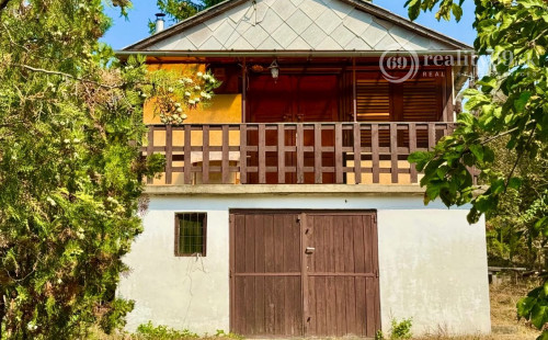 NOVÁ CENA - MAĎARSKO - JAZERO RAKACA - POSCHODOVÁ 3 IZBOVÁ CHATA PRI JAZERE S TERASOU