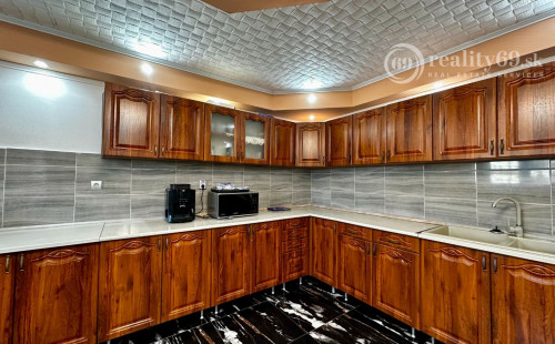 MAĎARSKO - SZENDRO  PEKNÝ DVOJGENERAČNÝ RODINNÝ DOM PO KOMPLETNEJ REKONŠTRUKCII LEN 60 KM Z KOŠÍC