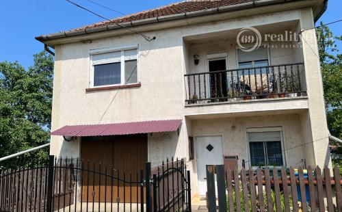 MAĎARSKO - SZENDRO 3 IZBOVÝ RD VO VEĽMI DOBROM STAVE LEN 70KM OD KOŠÍC.