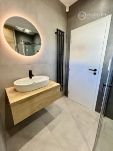 REZERVOVANÉ - HANISKA - KVALITNÁ NOVOSTAVBA 4 IZBOVÉHO RD, GARÁŽOVÉ STÁTIE, TERASA.