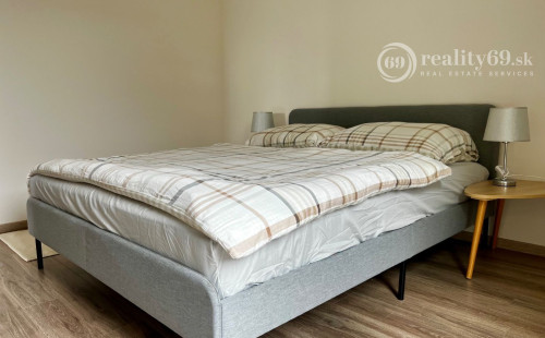 SEVER - ALBELLI - NOVOSTAVBA 2 IZBOVÝ KOMPLETNE ZARIADENÝ TEHLOVÝ BYT.