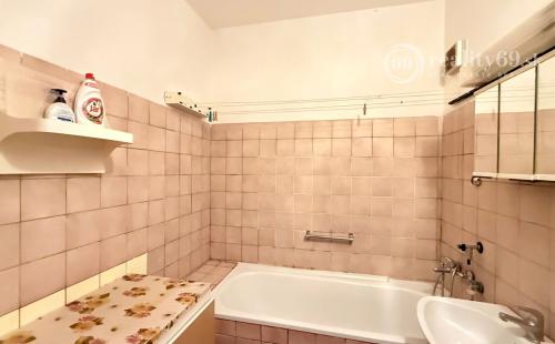 LEVOČA - 2 IZBOVÝ BYT, 54 M2, VÝBORNÝ PÔVODNÝ STAV.