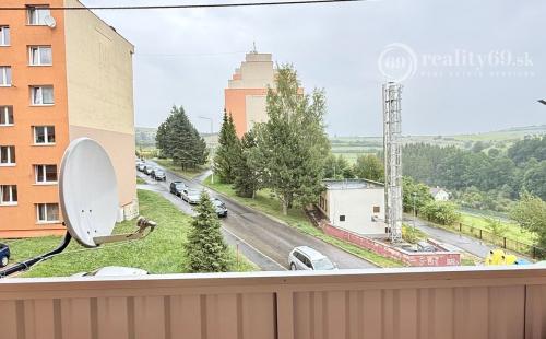 LEVOČA - 2 IZBOVÝ BYT, 54 M2, VÝBORNÝ PÔVODNÝ STAV.