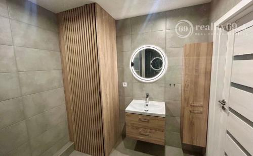 TERASA - KYSUCKÁ 3 IZBOVÝ BYT PO KOMPLETNEJ REKONŠTRUKCII