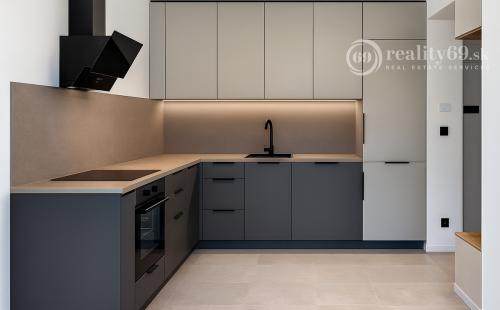 JUH - 2 IZBOVÝ KRIVÁ PRI AUPARKU NOVÝ BYT, TOP POLOHA