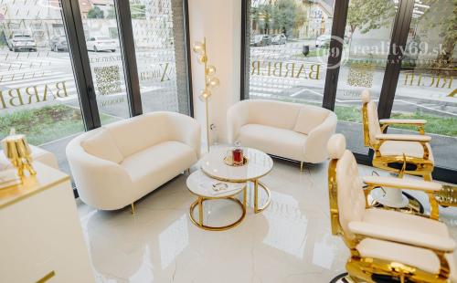 ODSTÚPENIE ZABEHNUTEJ PREVÁDZKY BARBER SHOPU V KOŠICIACH