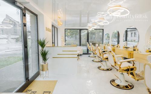 ODSTÚPENIE ZABEHNUTEJ PREVÁDZKY BARBER SHOPU V KOŠICIACH