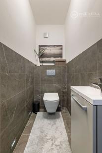 REZERVOVANÉ - KVP - MODERNÝ 3 IZBOVÝ BYT 106 M2 V NOVOSTAVBE S TERASOU 115 M2 NA VÝBORNOM MIESTE.