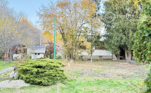 ZELENÝ DVOR - MONČÍ POTOK - POSCHODOVÁ CHATA 50 M2, POZEMOK 1.042