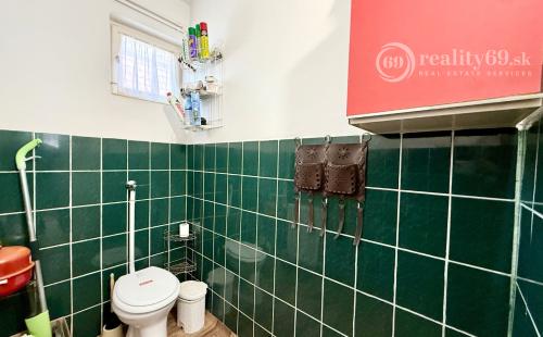 MAĎARSKO FORRÓ - SUPER 5 IZBOVÝ RD SO ZÁHRADOU