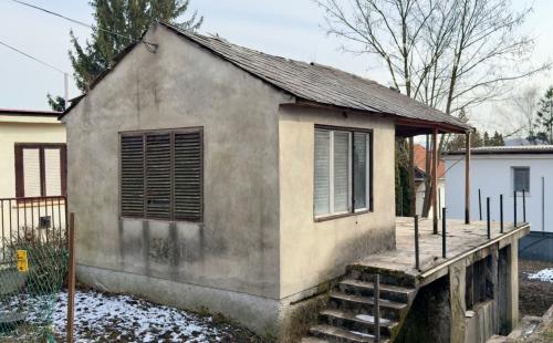 SUPER CENA - MAĎARSKO - JAZERO RAKACA - 2 IZBOVÁ CHATA  - PRI JAZERE RAKACA S TERASOU.