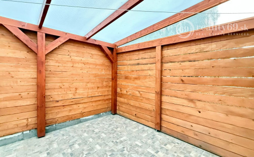 MAĎARSKO - HEJCE PEKNÝ 3 IZBOVÝ RODINNÝ DOM NA VEĽKOM POZEMKU