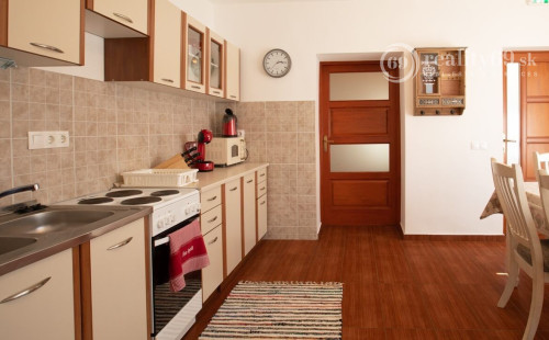 MAĎARSKO - MESZES TOP PENZIÓN BLÍZKO JAZERA, VÝBORNÁ INVESTÍCIA.