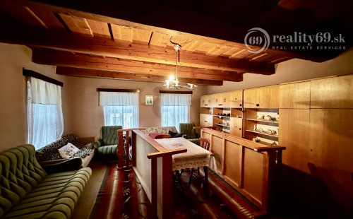 MAĎARSKO - TORNASZENTANDRÁS - PEKNÝ 3 IZBOVÝ DOM, LETNÁ KUCHYŇA.