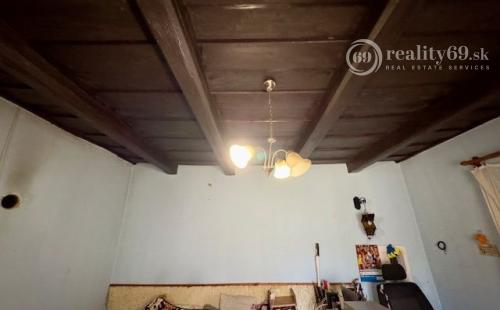 SUPER CENA - MAĎARSKO - MÉRA - 2 IZBOVÝ RODINNÝ DOM PÔVODNÝ STAV.