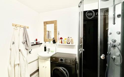 MAĎARSKO - MÉRA PEKNÝ GAZDOVSKÝ RD PO REKONŠTRUKCII.