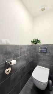 JAZERO - IRKUTSKÁ 4 IZBOVÝ BYT 71 M2, NOVÁ DISPOZÍCIA, LODŽIA A PIVNICA.