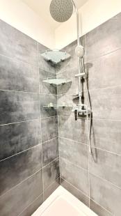 JAZERO - IRKUTSKÁ 4 IZBOVÝ BYT 71 M2, NOVÁ DISPOZÍCIA, LODŽIA A PIVNICA.