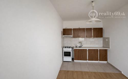 ŠIRŠIE CENTRUM MESTA KOŠICE - PAJOROVA 3 IZBOVÝ BYT 71 M2.