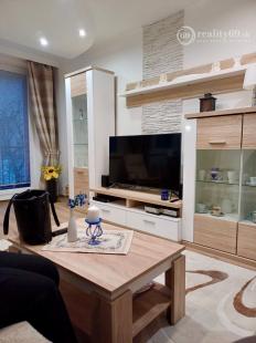 KPT. NÁLEPKU - ŠIRŠIE CENTRUM MESTA. - 3 IZBOVÝ ZARIADENÝ BYT 70 M2