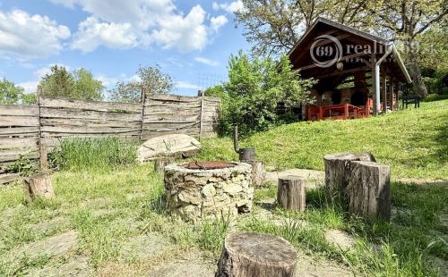 MAĎARSKO - TORNASZENTANDRÁS LUXUSNÁ CHALUPA PO REKONŠTRUKCII.