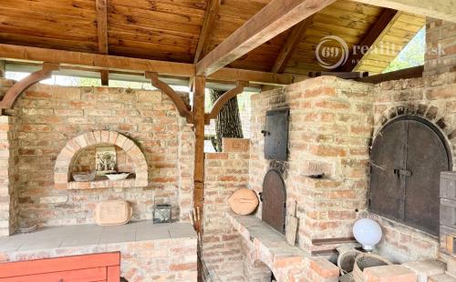 MAĎARSKO - TORNASZENTANDRÁS LUXUSNÁ CHALUPA PO REKONŠTRUKCII.