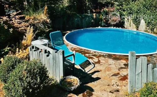 MAĎARSKO - LUXUSNÁ CHATA S LETNOU KUCHYŇOU A BAZÉNOM.