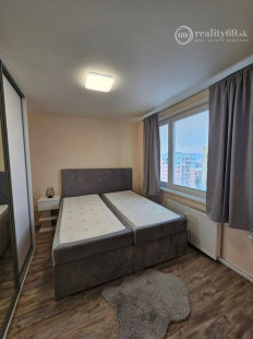 KARPATSKÁ - 2 IZBOVÝ BYT ZARIADENÝ IHNEĎ K DISPOZÍCII