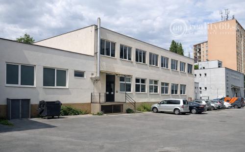 CENTRUM MESTA - TIP TOP OBCHODNÉ PRIESTORY NOVA ADRESA VÁŠHO PODNIKANIA