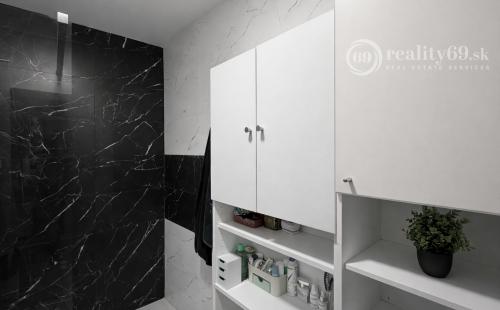 ŤAHANOVCE - BUKUREŠŤSKÁ 3 IZBOVÝ BYT PO REKONŠTRUKCII 64 M2