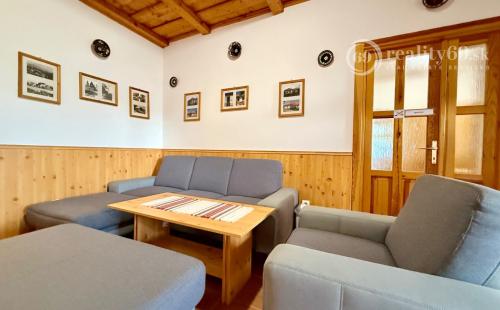 MAĎARSKO - GONC PENZIÓN VHODNÝ AJ NA BÝVANIE V  BLÍZKOSTI SLOVENSKÝCH HRANÍC, VÝBORNÁ INVESTÍCIA.