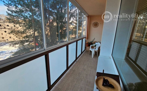 CENTRUM MESTA JÁNOŠÍKOVÁ 3 IZBOVÝ ZARIADENÝ BYT