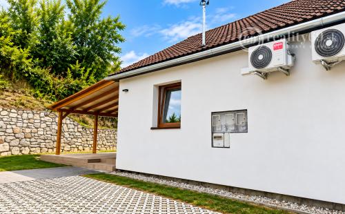 ABAÚJVÁR – MAĎARSKO 2 IZBOVÝ RD S TERASOU