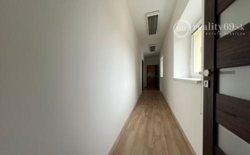 KOŠICE - NA PRENÁJOM KANCELÁRSKE PRIESTORY NA FLORIÁNSKEJ ULICI V BUDOVE EURODOM